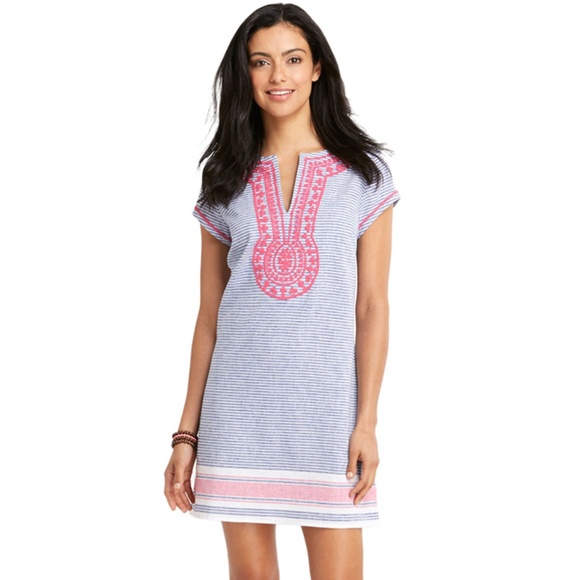 Vineyard Vines Dresses & Skirts - Vineyard Vines Stripe Embroidered Tunic Dress